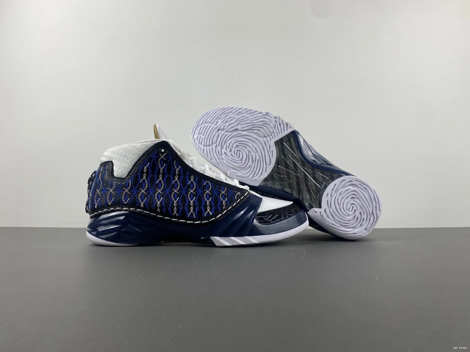 318376-011  OG Air Jordan 'Motorsports' 23 1106
